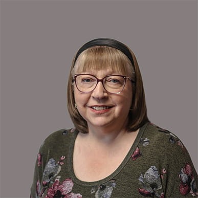 Staff_Bonnie-Chamberlain_wills-&-estates_estate-administration_min
